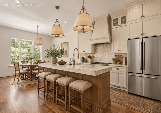 Photo 3 of Single family home for sale at 1820 Sawyer Farms Ln, Signal Mountain, TN 37377 | MLS# 3619810 | Listing updated on 2026-10-13