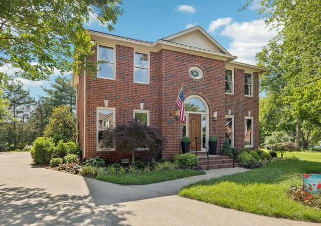 Single family home for sale at 2643 Chatham Ct, Murfreesboro, TN 37129 | MLS# 3628708