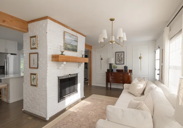 Photo 3 of Single family home for sale at 714 Harpeth Knoll Rd, Nashville, TN 37221 | MLS# 3622585 | Listing updated on 2026-10-26