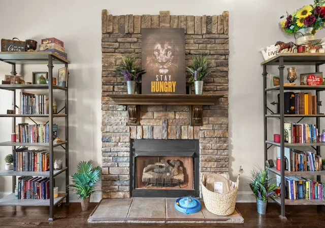 Photo 4 of Single family home for sale at 2445 Senseney Dr, Clarksville, TN 37042 | MLS# 3620810 | Listing updated on 2026-10-22