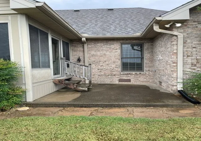 Photo 3 of Single family home for sale at 180 Foxrun, Springfield, TN 37172 | MLS# 3622226 | Listing updated on 2026-10-18