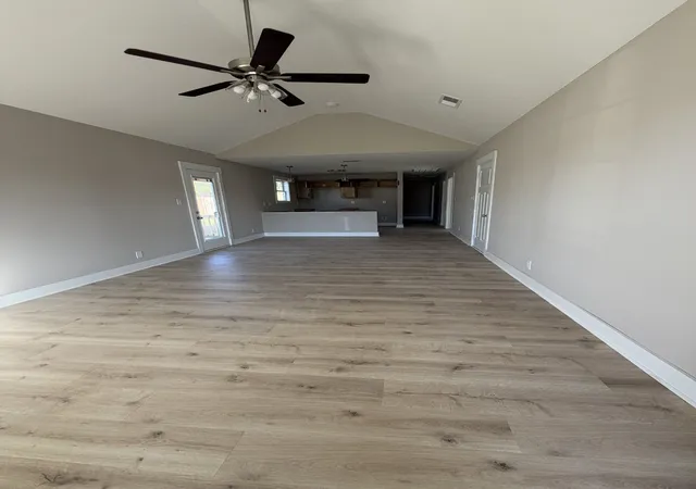 Photo 3 of Single family home for sale at 117 Alabama Ave, Oak Grove, KY 42262 | MLS# 3619989 | Listing updated on 2026-10-14