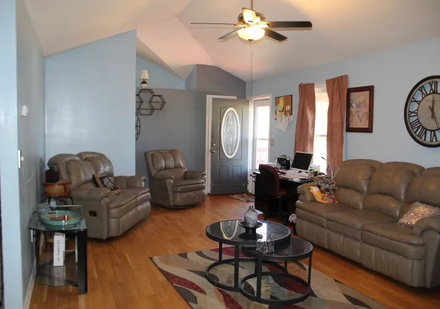 Photo 4 of Single family home for sale at 537 Isbell Ln, Decherd, TN 37324 | MLS# 3620434 | Listing updated on 2026-10-14