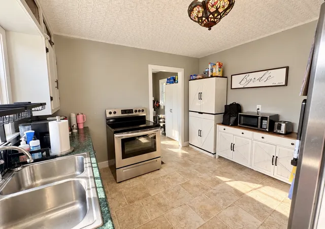 Photo 4 of Single family home for sale at 197 N Main St, Lobelville, TN 37097 | MLS# 3621297 | Listing updated on 2026-10-16