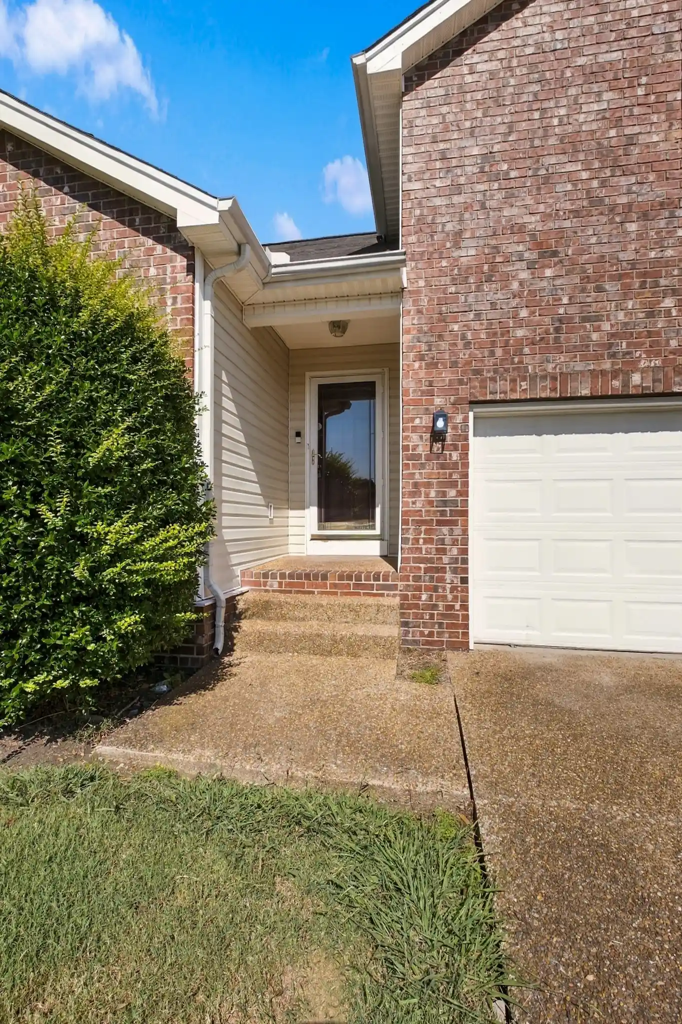 Photo 3 of Single family home for sale at 5035 Timber Trl Dr, Mount Juliet, TN 37122 | MLS# 3622467 | Listing updated on 2026-10-19