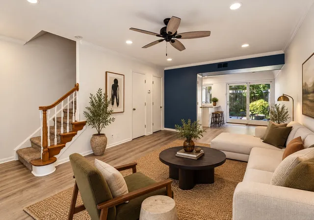 Listing Photo 1 - Condo for sale in building located at 5025 Hillsboro Pike, Nashville, TN 37215 - Unit #12C