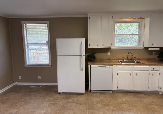 Photo 4 of Single family home for sale at 212 Sunny Acre Dr, Mount Juliet, TN 37122 | MLS# 3621296 | Listing updated on 2026-10-29