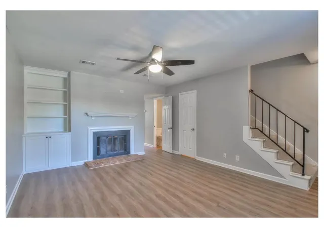 Photo 2 of Townhouse for sale at 5778 Stone Brk Dr, Brentwood, TN 37027 | MLS# 3620155 | Listing updated on 2026-10-27