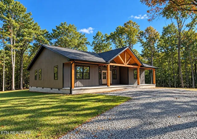 Photo 1 of Single family home for sale at 535 Rusty Spur Rd, Jamestown, TN 38556 | MLS# 3620122 | Listing updated on 2026-10-13