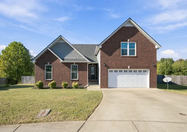 Photo 1 of Single family home for sale at 1716 Winterhaven Ct, Clarksville, TN 37042 | MLS# 3624187 | Listing updated on 2026-10-22