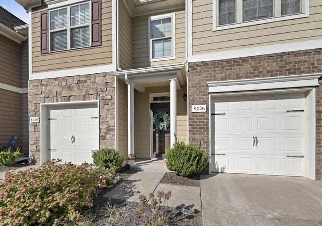 Photo 1 of Townhouse for sale at 4006 Cannonsgate Ln, Murfreesboro, TN 37128 | MLS# 3621161 | Listing updated on 2026-10-30