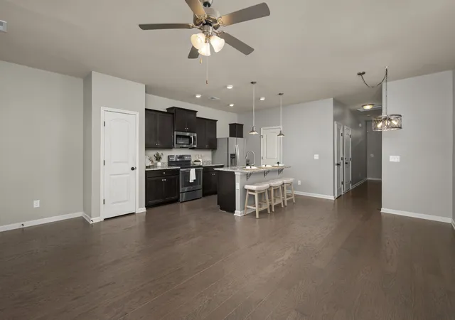 Photo 2 of Townhouse for sale at 4006 Cannonsgate Ln, Murfreesboro, TN 37128 | MLS# 3621161 | Listing updated on 2026-10-30