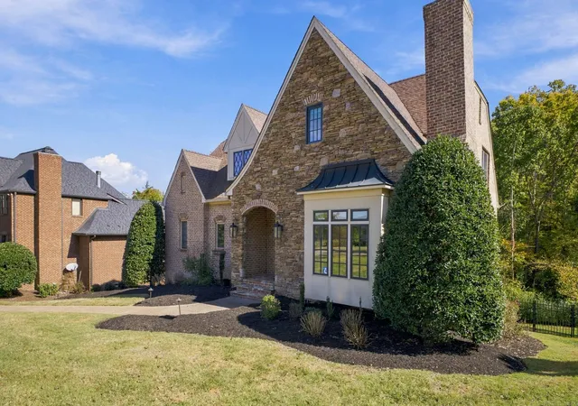 Photo 3 of Single family home for sale at 1148 Stonebridge Park Dr, Franklin, TN 37069 | MLS# 3628403 | Listing updated on 2026-10-30
