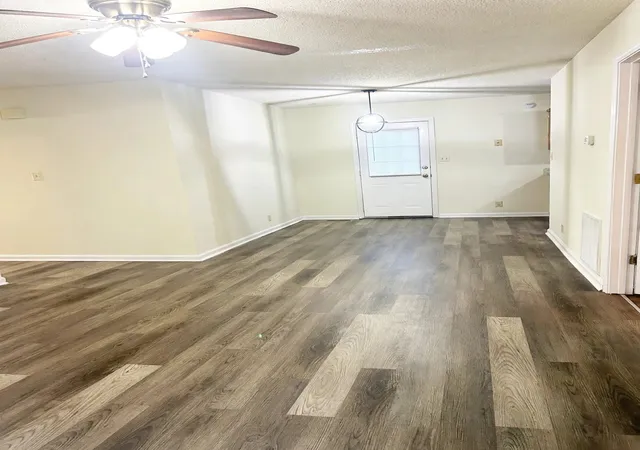 Photo 1 of Single family home for sale at 1003 Poppy Seed Dr, Oak Grove, KY 42262 | MLS# 3620764 | Listing updated on 2026-10-15