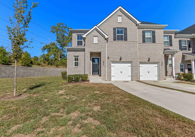 Townhouse for sale at 204 Douglas Bnd Rd #1706, Gallatin, TN 37066 | MLS# 3620614