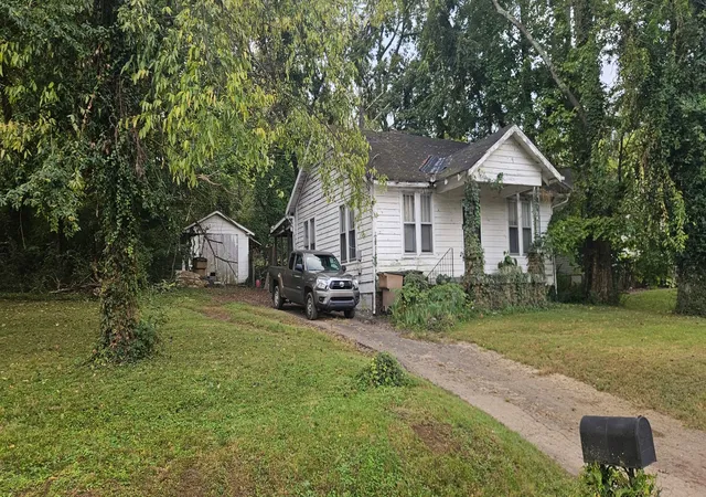 Photo 1 of Single family home for sale at 1274 Kenmore Pl, Nashville, TN 37216 | MLS# 3620277 | Listing updated on 2026-10-14