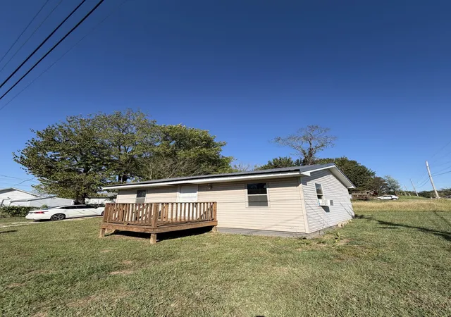 Photo 1 of Single family home for sale at 209 Bailey St, Lexington, TN 38351 | MLS# 3620287 | Listing updated on 2026-10-14