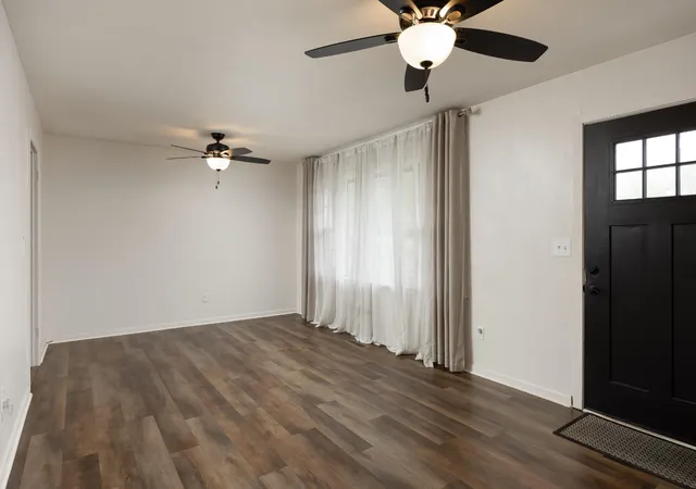 Photo 4 of Single family home for sale at 3612 Altamira Dr, Chattanooga, TN 37412 | MLS# 3620291 | Listing updated on 2026-10-19