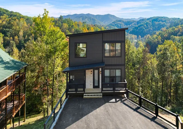 Photo 1 of Single family home for sale at 2213 Legend Dr, Sevierville, TN 37876 | MLS# 3621259 | Listing updated on 2026-10-17