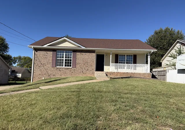 Photo 1 of Single family home for sale at 3454 Loon Dr, Clarksville, TN 37042 | MLS# 3620340 | Listing updated on 2026-10-21