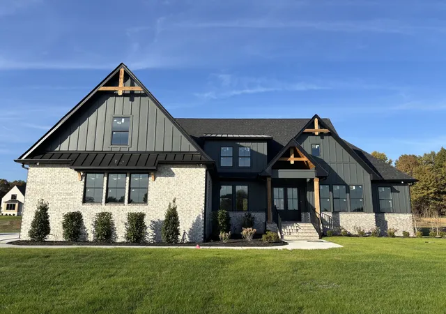 Single family home for sale at 3415 Beckwith Rd, Mount Juliet, TN 37122 | MLS# 3620325