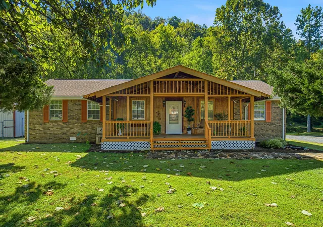 Photo 1 of Single family home for sale at 114 Henry Rd, Goodlettsville, TN 37072 | MLS# 3620476 | Listing updated on 2026-10-23