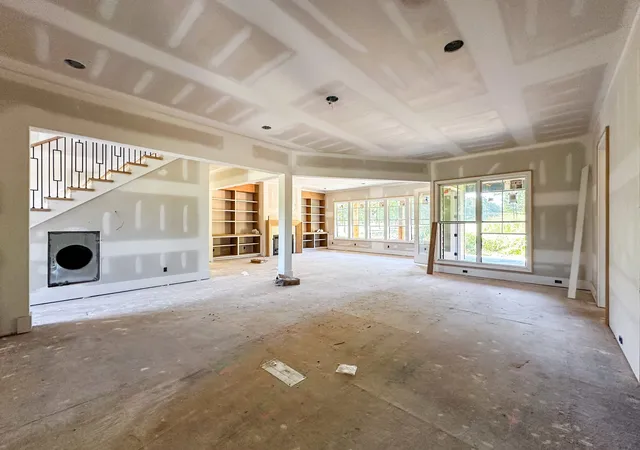 Photo 3 of Single family home for sale at 1385 Burton Rd, Mount Juliet, TN 37122 | MLS# 3620333 | Listing updated on 2026-10-14