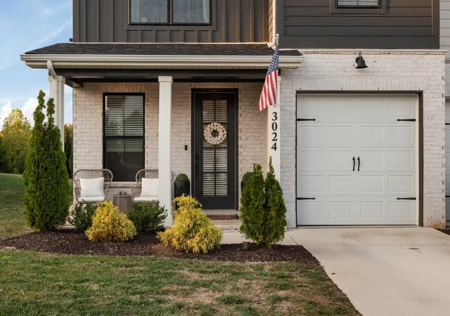 Photo 3 of Townhouse for sale at 3024 Inman Dr, Thompsons Station, TN 37179 | MLS# 3621152 | Listing updated on 2026-10-25