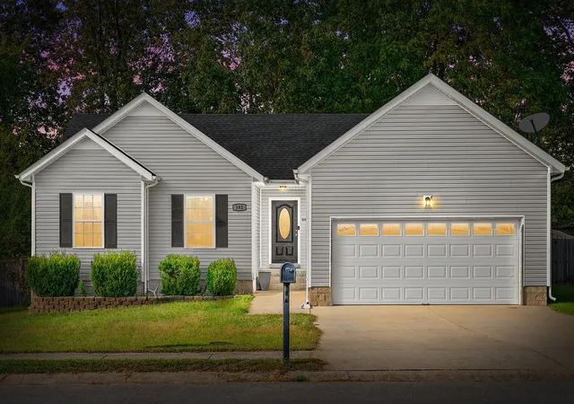 Photo 1 of Single family home for sale at 382 Andrew Dr, Clarksville, TN 37042 | MLS# 3620439 | Listing updated on 2026-10-27