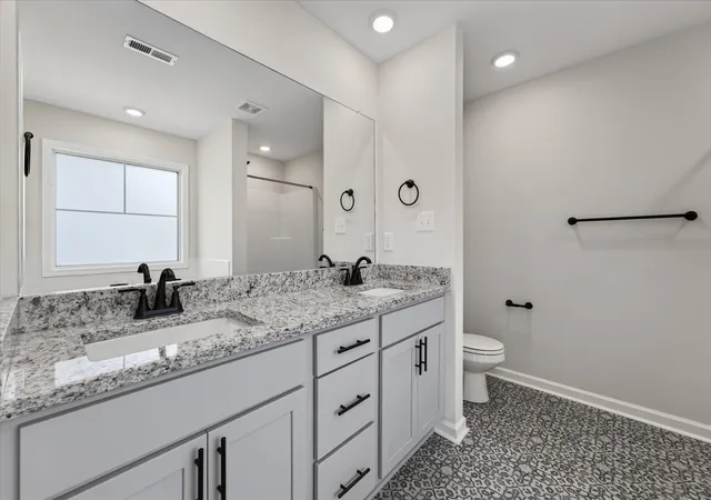 Photo 2 of Sale Pending at 1169 Old Charlotte Trce, Clarksville, TN 37040 | MLS# 3621408 | Listing updated on 2026-10-19