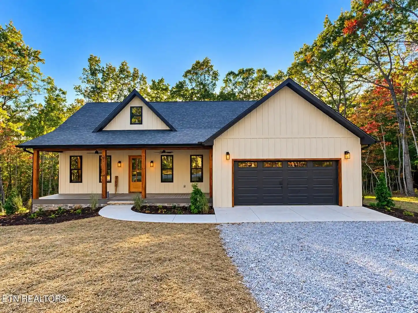 Photo 3 of Single family home for sale at 853 Steeplechase Dr, Jamestown, TN 38556 | MLS# 3620413 | Listing updated on 2026-10-15