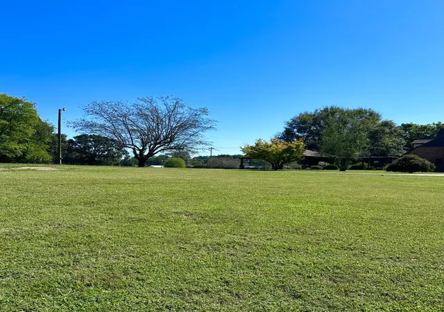 Photo 3 of Land for sale at 0 Oak Hl Dr, Mc Minnville, TN 37110 | MLS# 3620620 | Listing updated on 2026-10-14