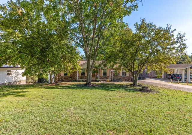 Photo 2 of Single family home for sale at 491 Lake Forest Dr, Mount Juliet, TN 37122 | MLS# 3620486 | Listing updated on 2026-10-15