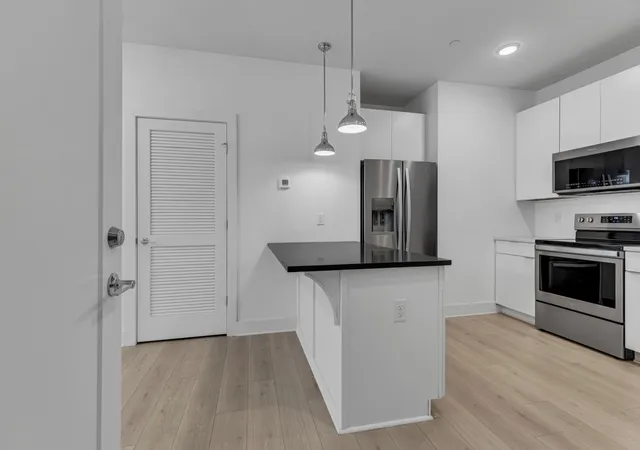 Photo 2 of Condo for sale at 1608 Marshall Holw Dr #103, Nashville, TN 37203 | MLS# 3623541 | Listing updated on 2026-10-29