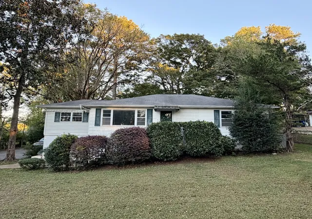 Photo 1 of Single family home for sale at 1072 Stanley Ave, Chattanooga, TN 37421 | MLS# 3623408 | Listing updated on 2026-10-21