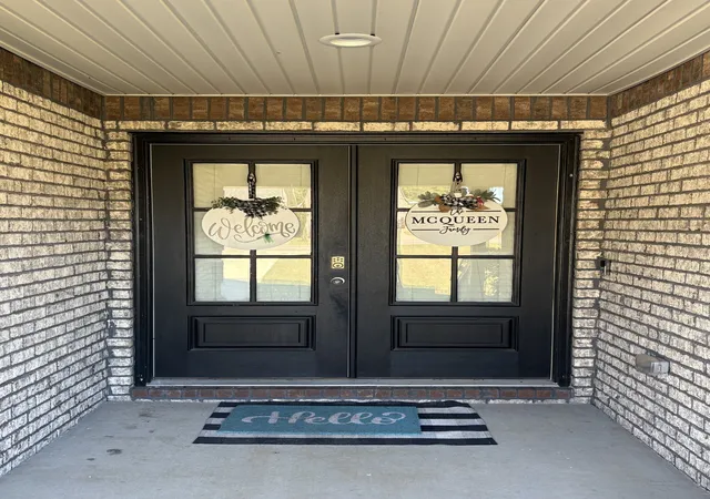 Photo 2 of Single family home for sale at 1017 Corey Dr, Lewisburg, TN 37091 | MLS# 3624523 | Listing updated on 2026-10-23
