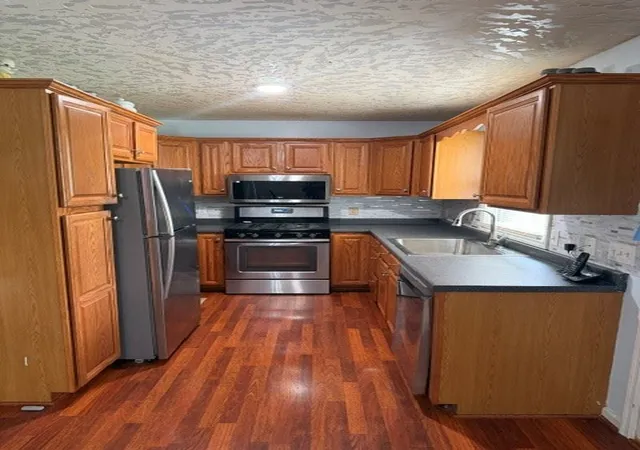 Photo 4 of Single family home for sale at 208 Valley St, Sparta, TN 38583 | MLS# 3620530 | Listing updated on 2026-10-14