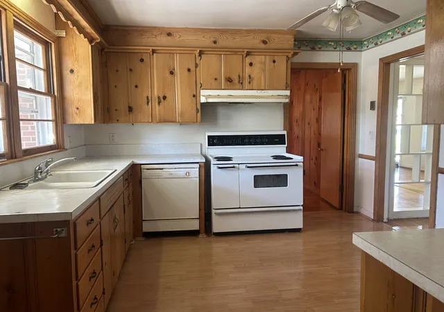 Photo 4 of Sale Pending at 2931 Windemere Cir, Nashville, TN 37214 | MLS# 3620776 | Listing updated on 2026-10-28