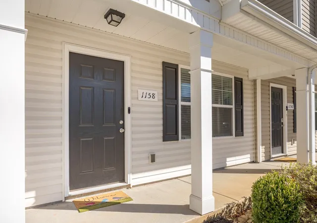 Photo 3 of Townhouse for sale at 1158 Tradition Trl, Murfreesboro, TN 37130 | MLS# 3626702 | Listing updated on 2026-10-28