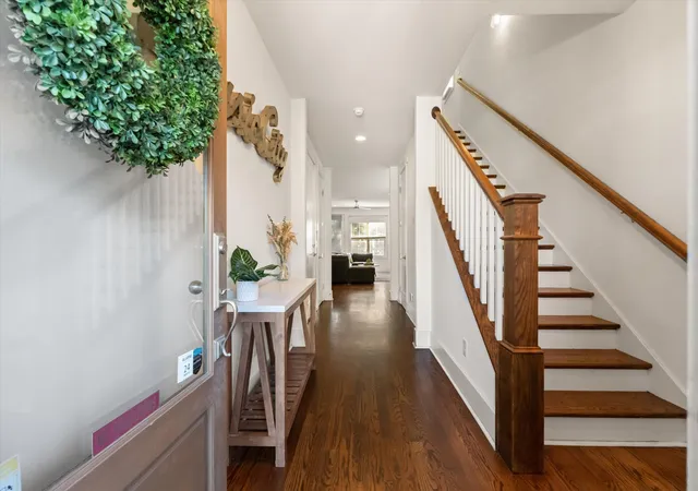 Photo 3 of Single family home for sale at 517a American Rd, Nashville, TN 37209 | MLS# 3620760 | Listing updated on 2026-10-16