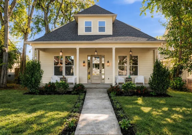 Single family home for sale at 1009 Joseph Ave, Nashville, TN 37207 | MLS# 3620763