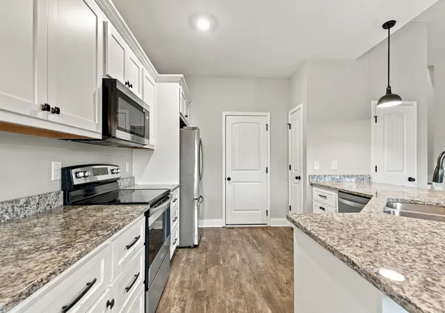 Photo 3 of Single family home for sale at 332 Brandywine Ln, Springfield, TN 37172 | MLS# 3623313 | Listing updated on 2026-10-28