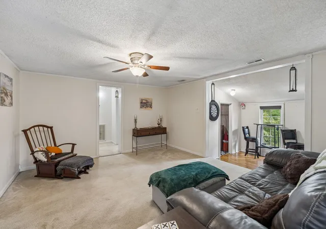 Photo 3 of Single family home for sale at 3165 Old Clarksville Pike, Ashland City, TN 37015 | MLS# 3621643 | Listing updated on 2026-10-23