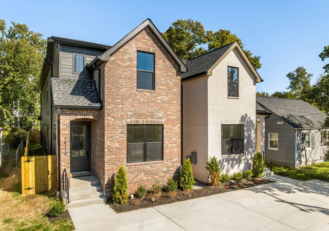 Photo 1 of Single family home for sale at 1015a Dozier Pl, Nashville, TN 37216 | MLS# 3621313 | Listing updated on 2026-10-29