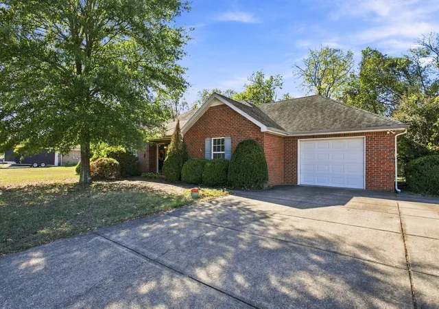 Photo 3 of Single family home for sale at 1020 Graham Way, Eagleville, TN 37060 | MLS# 3623362 | Listing updated on 2026-10-28