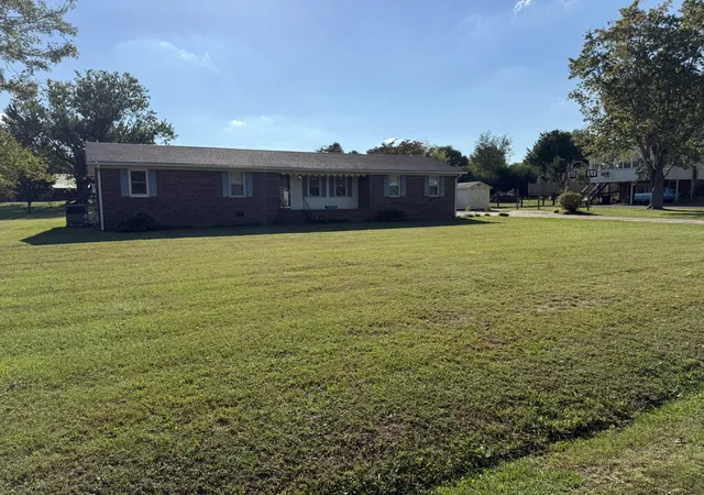 Photo 2 of Single family home for sale at 83 Catherine St, Mc Minnville, TN 37110 | MLS# 3621532 | Listing updated on 2026-10-20