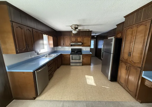 Photo 4 of Single family home for sale at 83 Catherine St, Mc Minnville, TN 37110 | MLS# 3621532 | Listing updated on 2026-10-20
