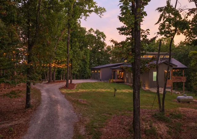 Photo 1 of Single family home for sale at 163 Sunset Ridge Dr, Chickamauga, GA 30707 | MLS# 3620685 | Listing updated on 2026-10-16