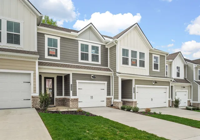Photo 1 of Townhouse for sale at 2317 Juneau Ln, Columbia, TN 38401 | MLS# 3622114 | Listing updated on 2026-10-18