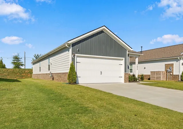 Photo 1 of Single family home for sale at 7052 Lang Ave, White House, TN 37188 | MLS# 3626202 | Listing updated on 2026-10-28
